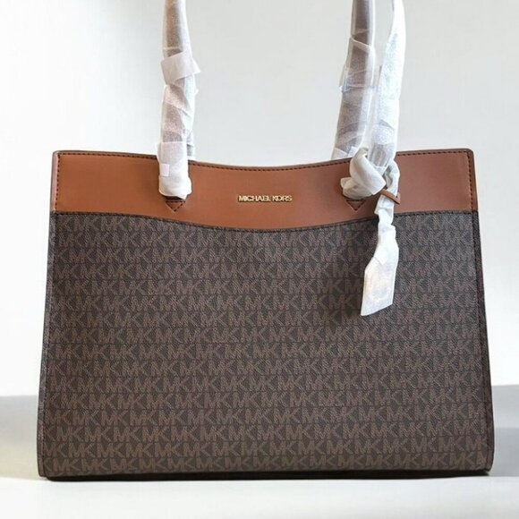 NWT Michael Kors Large Tote - Picture 3 of 14